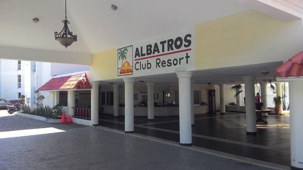 Ptv Apartamentos En Albatros Juan Dolio Esterno foto