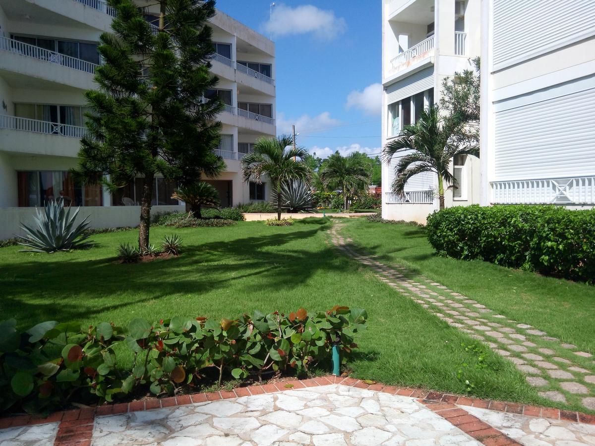 Ptv Apartamentos En Albatros Juan Dolio Esterno foto